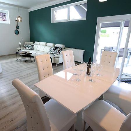 Exklusive Fw Mit 3 Sz Und Grosser Terrasse Gratkorn Ngoại thất bức ảnh